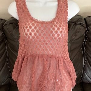 FREE PEOPLE - Dotted Lace Peplum Tank Top - (Coral)